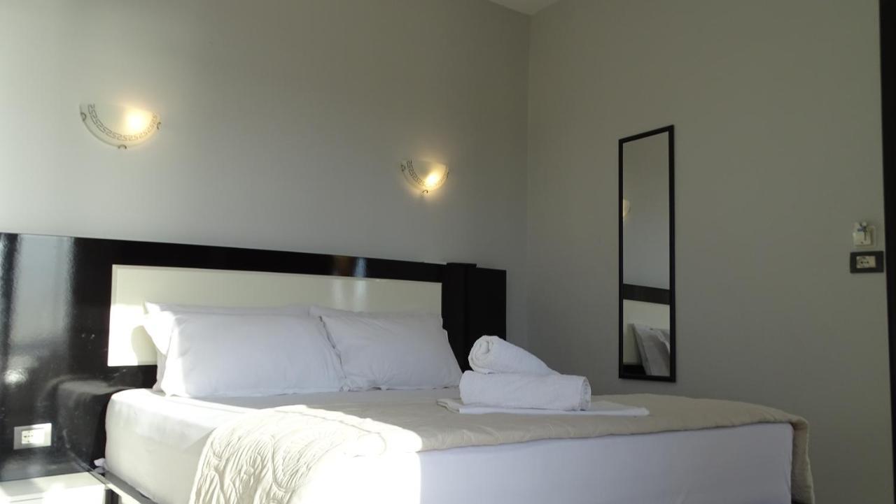 Hotel Ardiani Ksamil Ngoại thất bức ảnh